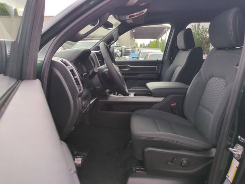 New 2026 RAM 1500 4x4 Crew Cab image 12