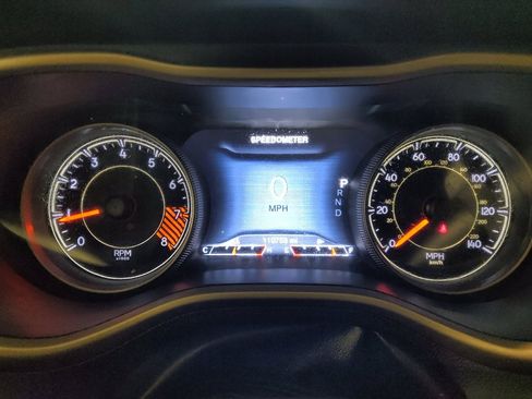 Used 2014 Jeep Cherokee Limited FWD image 23
