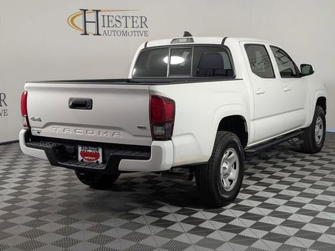 Used 2022 Toyota Tacoma SR AWD/4WD image 7