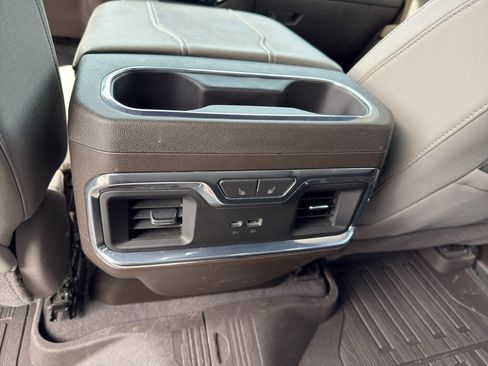 Used 2023 GMC Sierra 1500 SLT w/ SLT Premium Plus Package image 27