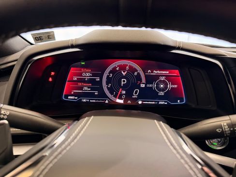 Used 2025 Chevrolet Corvette Stingray Preferred Conv w/ Battery Protection Package RWD image 19