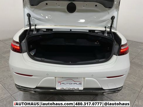 Used 2022 Mercedes-Benz E 450 4MATIC Cabriolet image 11