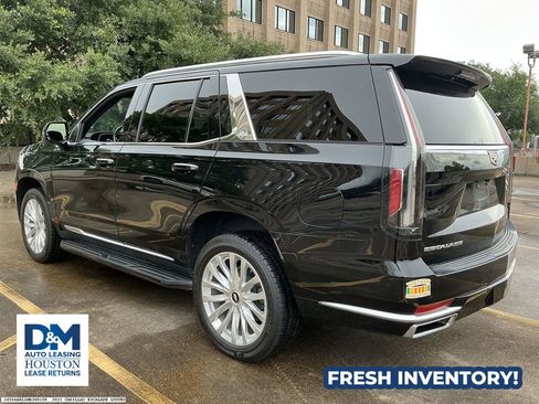 Used 2021 Cadillac Escalade Luxury AWD/4WD image 4