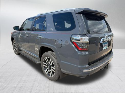 Used 2024 Toyota 4Runner Limited AWD/4WD image 4