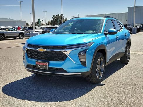 New 2026 Chevrolet Trax LT w/ LT Convenience Package image 4