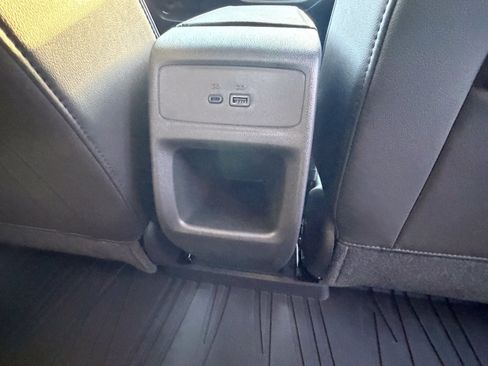 New 2026 Buick Envista Sport Touring w/ Convenience I Package FWD image 11