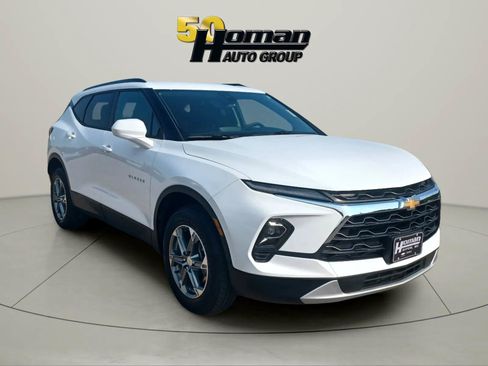 Used 2025 Chevrolet Blazer AWD LT w/ 2LT w/ Convenience Package image 7