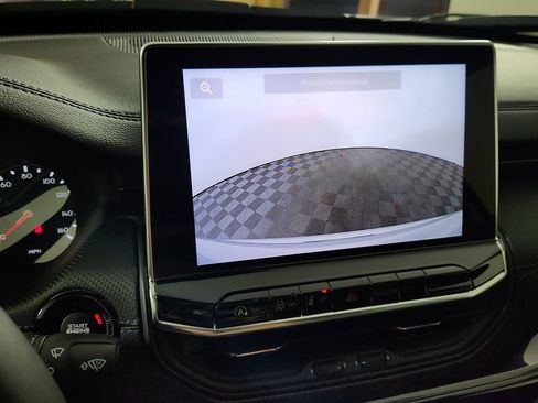 New 2025 Jeep Compass Latitude w/ Altitude Special Edition image 15