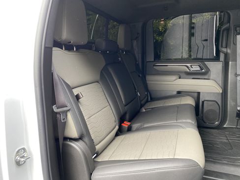 Used 2026 Chevrolet Silverado 2500 ZR2 w/ LPO, Dark Essentials Package AWD/4WD image 41