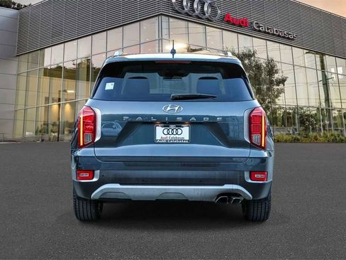 Used 2020 Hyundai Palisade SEL w/ Convenience Package image 3