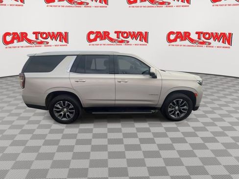 Used 2023 Chevrolet Tahoe LT w/ LT Signature Plus Package image 9