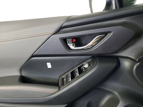 Used 2025 Subaru Crosstrek 2.5i Limited w/ Crosstrek Mirror Package image 30