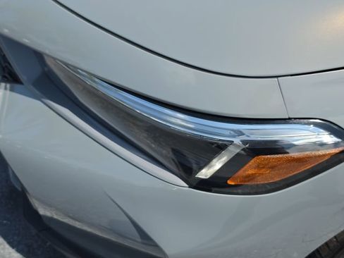 Used 2025 Honda Civic Sport image 10