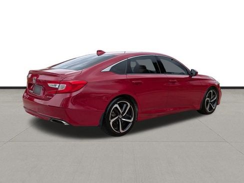 Used 2018 Honda Accord Sport image 5