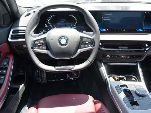 Used 2025 BMW 330i Sedan w/ Convenience Package RWD image 8
