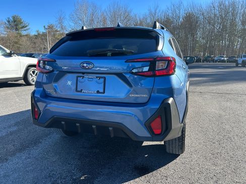 Used 2024 Subaru Crosstrek 2.0i Premium image 8