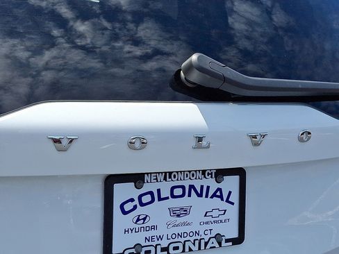 Used 2024 Volvo XC90 B6 Plus w/ Protection Package image 29