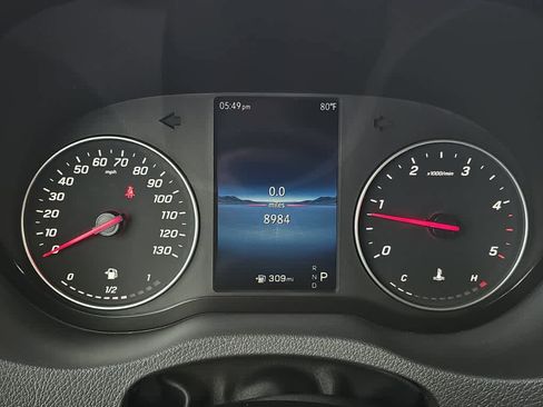 Used 2025 Mercedes-Benz Sprinter 2500 image 15