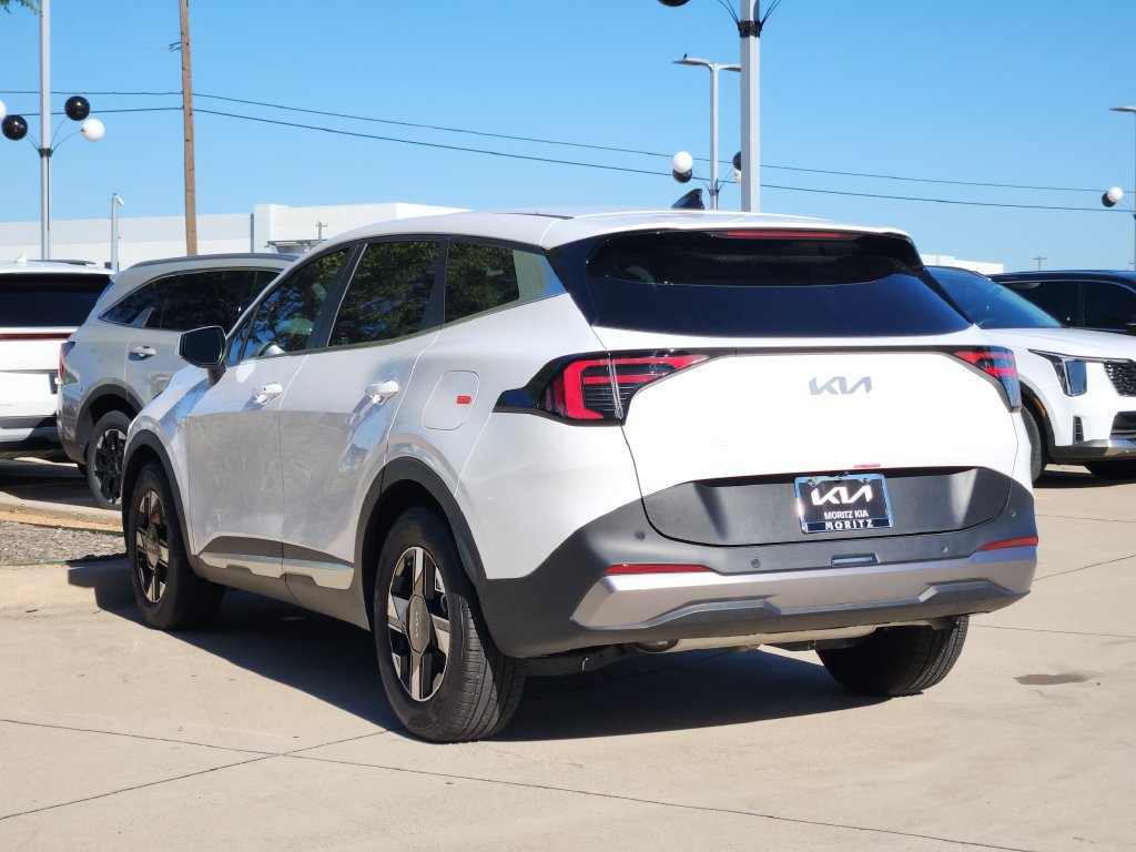New 2026 Kia Sportage LX FWD image 3