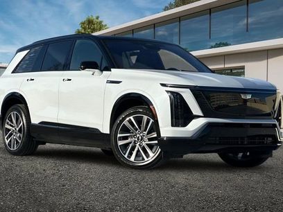 New 2026 Cadillac Vistiq Sport w/ LPO, Floor Liner Package