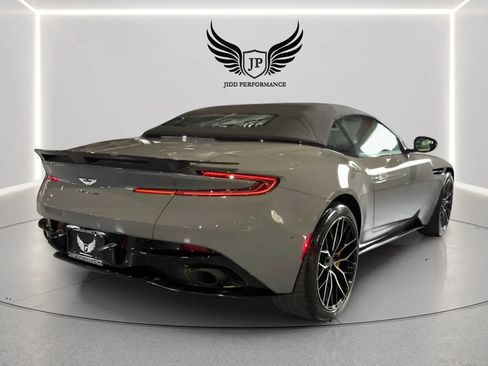 Used 2019 Aston Martin DB11 Volante RWD image 13
