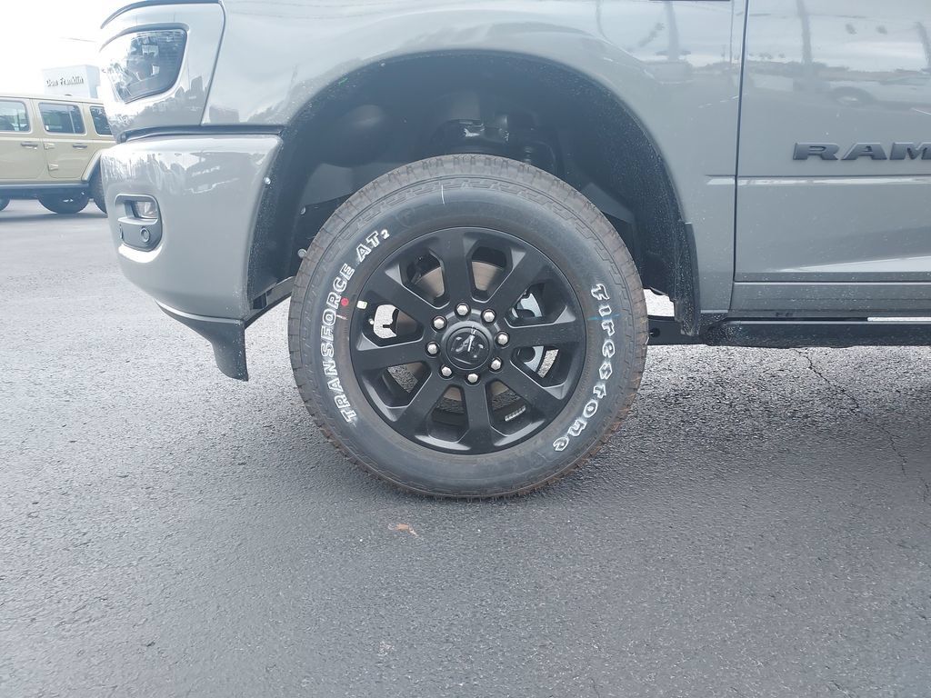 New 2027 RAM 2500 Laramie AWD/4WD image 10