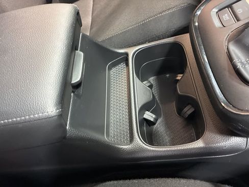 Used 2023 Honda CR-V EX image 27