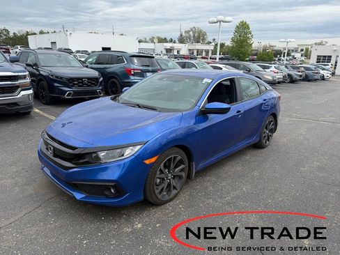 Used 2021 Honda Civic Sport image 1
