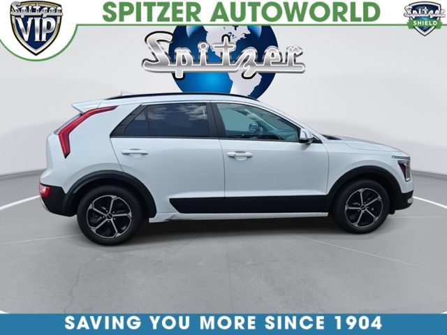 Used 2023 Kia Niro EX FWD image 8