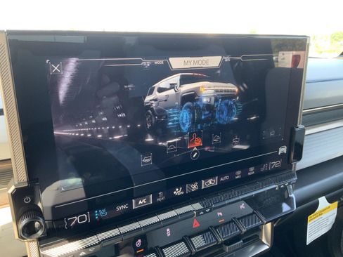 New 2025 GMC Hummer EV 3X AWD/4WD image 61