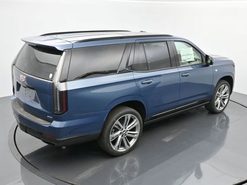 New 2025 Cadillac Escalade Sport Platinum w/ LPO, Floor Liner Package image 27