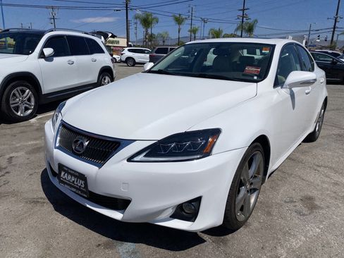 Used 2012 Lexus IS 250 w/ Premium Pkg Value Edition RWD image 2