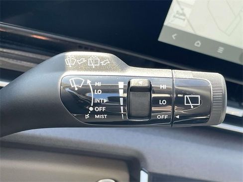 New 2026 Kia Carnival EX image 35