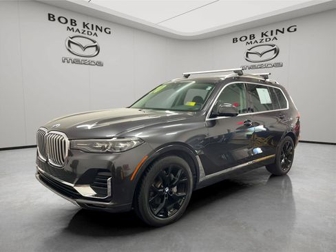 Used 2020 BMW X7 xDrive40i w/ Parking Assistance Package AWD/4WD image 1