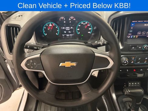 Used 2021 Chevrolet Colorado W/T w/ WT Convenience Package AWD/4WD image 9