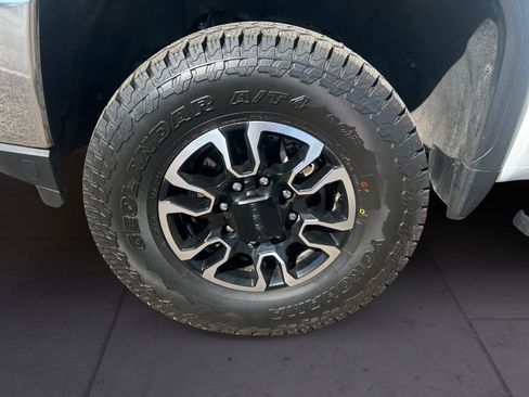 Used 2020 GMC Sierra 2500 SLT image 14