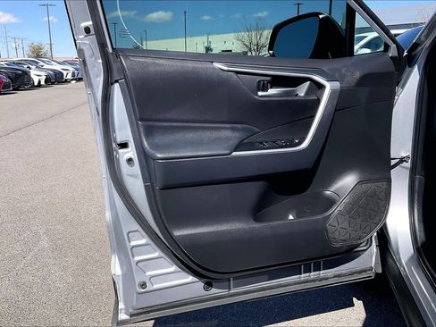 Used 2024 Toyota RAV4 XLE image 22