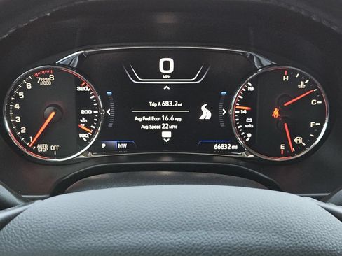 Used 2022 GMC Acadia AT4 w/ Technology Package AWD/4WD image 23