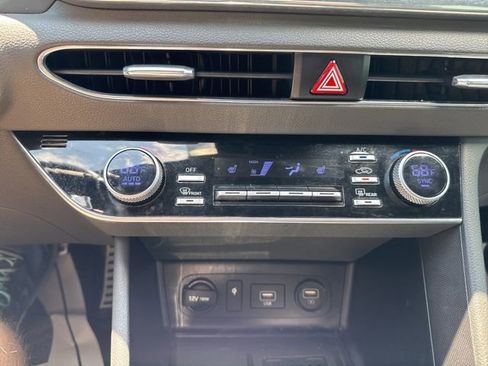 Used 2020 Hyundai Sonata SEL Plus w/ Tech Package image 33