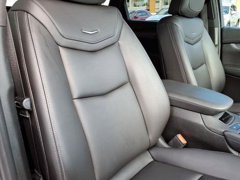 Used 2024 Cadillac XT5 Luxury image 12