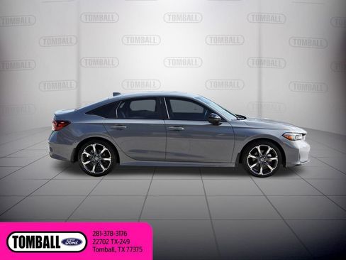 Used 2025 Honda Civic Sport image 9
