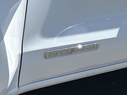 Used 2025 GMC Canyon Elevation RWD image 31