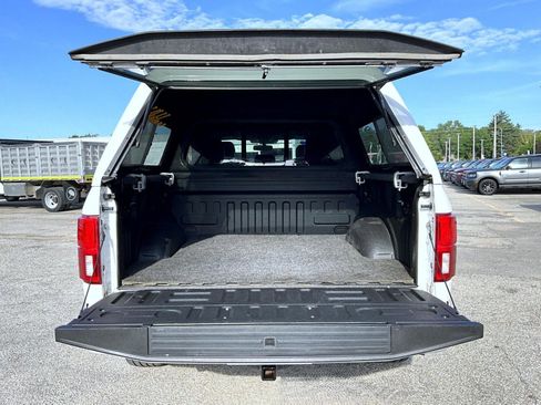 Used 2018 Ford F150 Platinum w/ Equipment Group 701A Luxury AWD/4WD image 10
