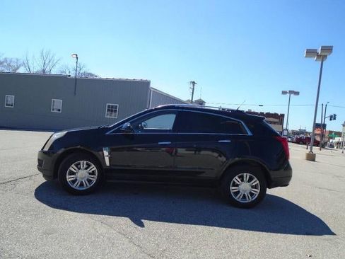 Used 2010 Cadillac SRX Luxury AWD/4WD image 4