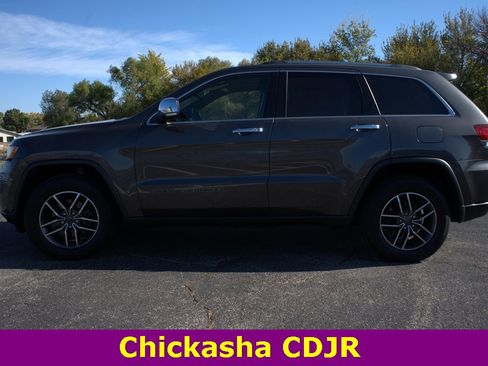 Used 2020 Jeep Grand Cherokee Limited w/ Trailer Tow Group IV image 4