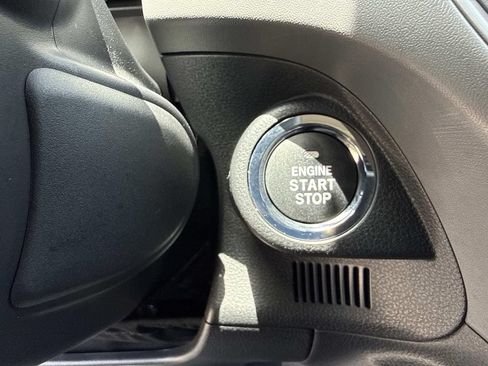 Certified 2024 Subaru Crosstrek 2.0i Premium AWD/4WD image 35
