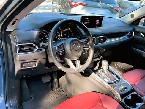 Used 2021 MAZDA CX-5 Carbon Edition image 18