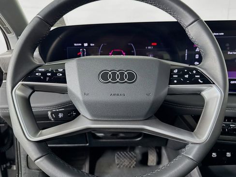 Used 2025 Audi A6 e-tron Premium Plus w/ Premium Plus RWD image 38