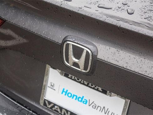Used 2019 Honda Insight LX image 9