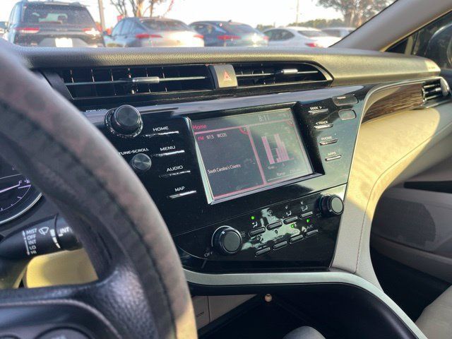 Used 2019 Toyota Camry LE FWD image 21